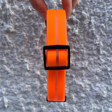 Load image into Gallery viewer, LED Disco Collar | hi vis orange
